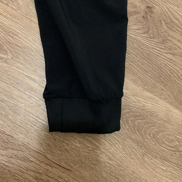 Athleta Girls Black Joggers/Pants NWOT - Picture 7 of 9